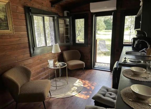 Roulotte / Tiny House Dans Les Alpilles Hotel Saint-Rémy-de-Provence Buitenkant foto