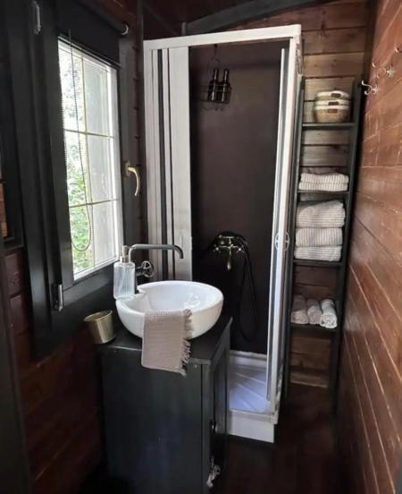 Roulotte / Tiny House Dans Les Alpilles Hotel Saint-Rémy-de-Provence Buitenkant foto